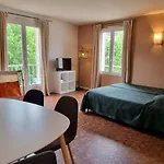 Hotel Logis Le Saint Marc 3*