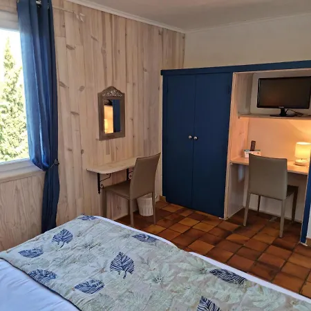 Logis Le Saint Marc Hotel Mollans-sur-Ouvèze