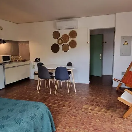 Logis Le Saint Marc Hotel Mollans-sur-Ouvèze