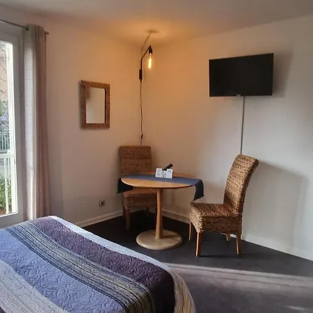 Logis Le Saint Marc 3*