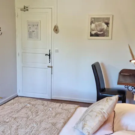Hotel Logis Le Saint Marc Mollans-sur-Ouvèze