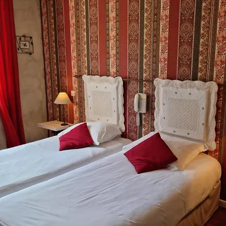 Hotel Logis Le Saint Marc Mollans-sur-Ouvèze