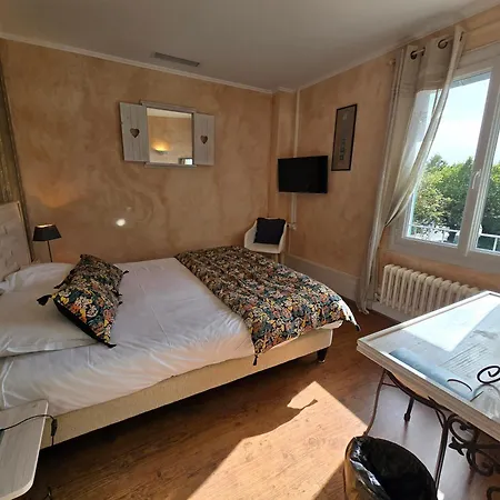 Hotel Logis Le Saint Marc