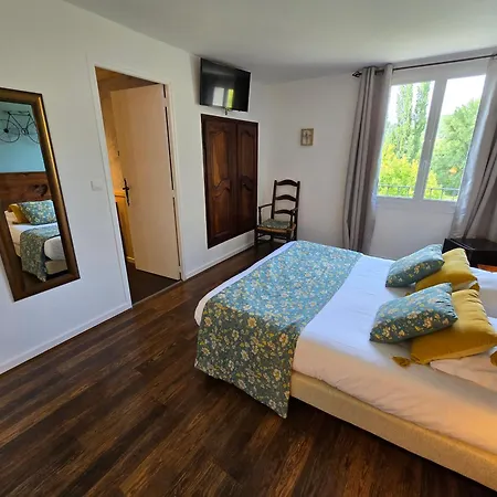 Logis Le Saint Marc 3*