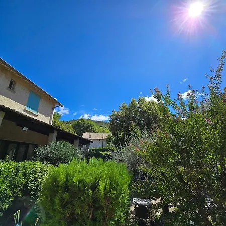 Logis Le Saint Marc 3* Mollans-sur-Ouvèze
